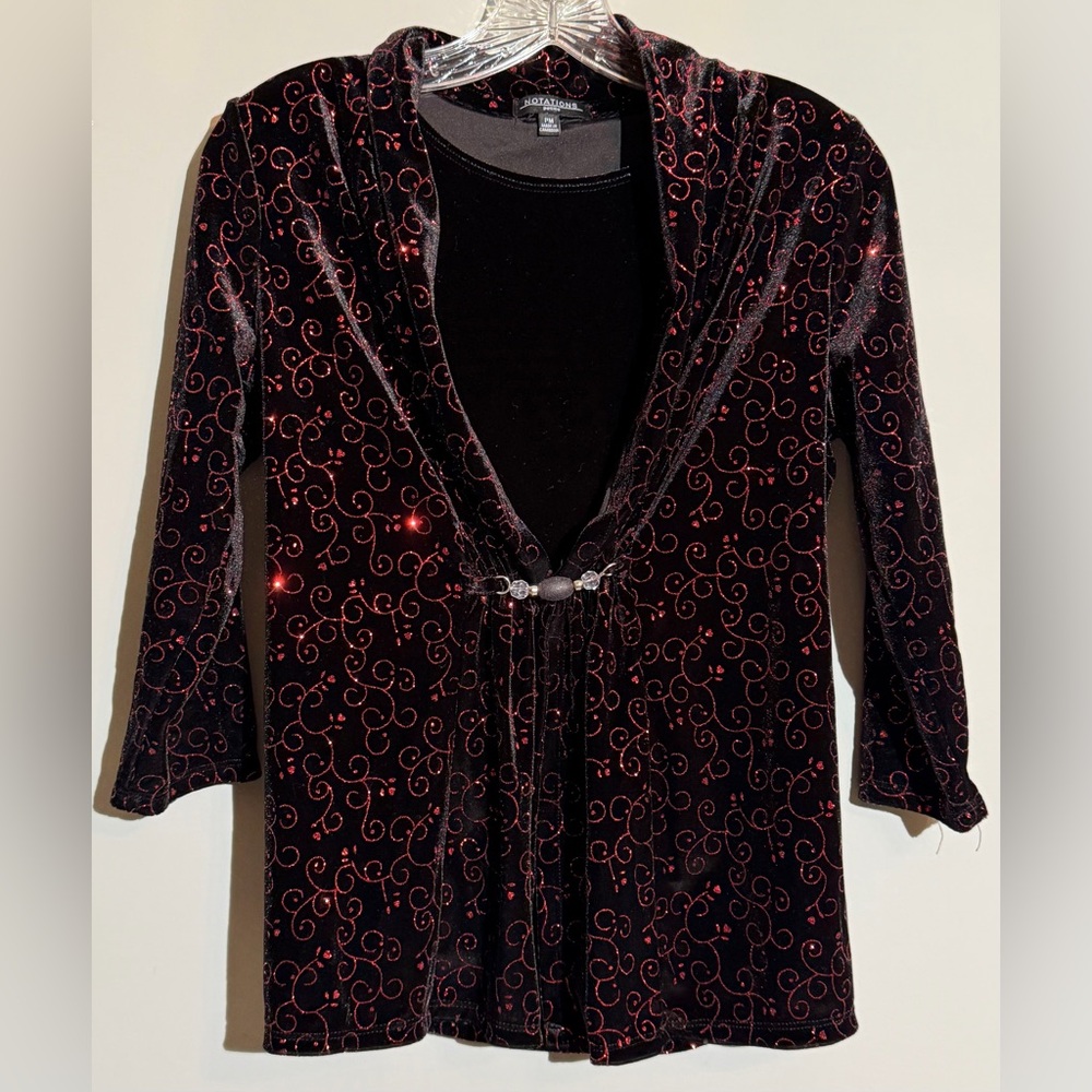 Notations Black and Red Sparkly top Size PM